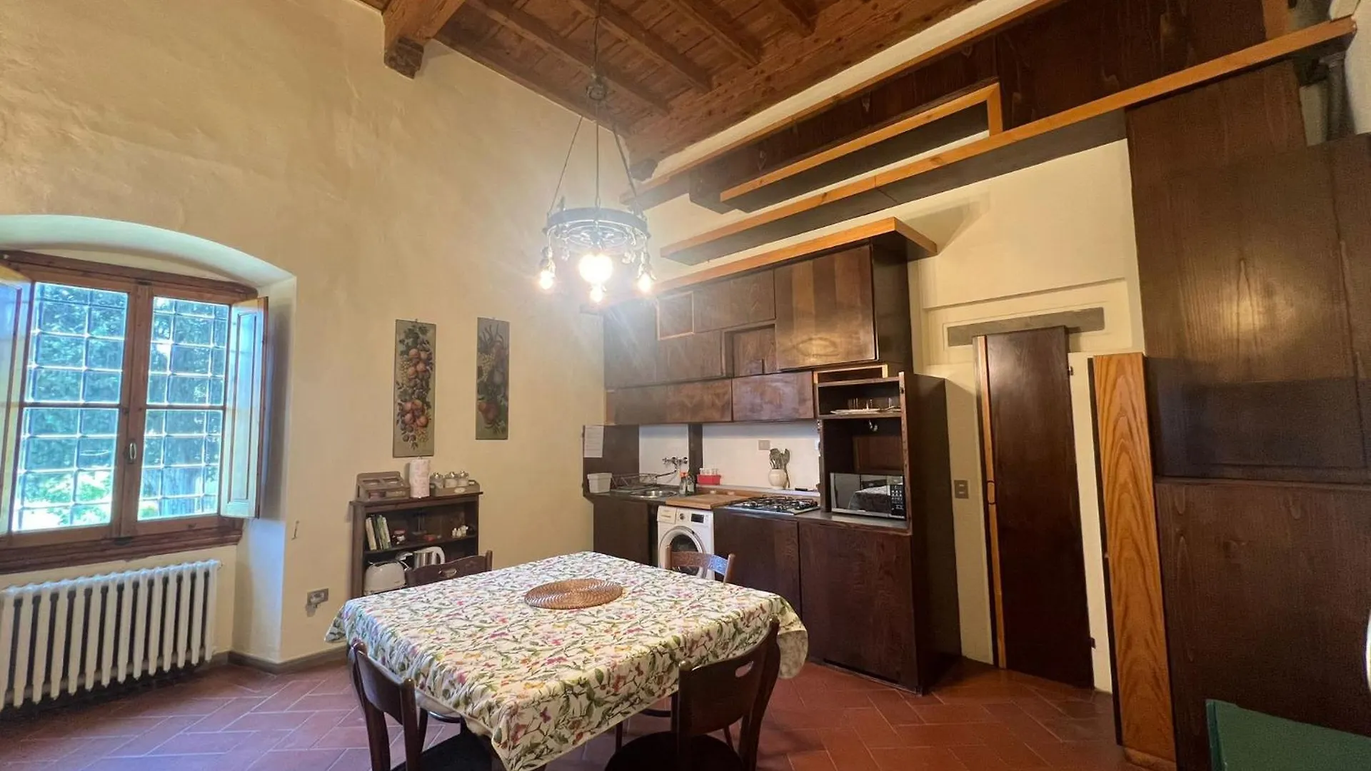 Wine Apartments Florence Lawrence Casignano